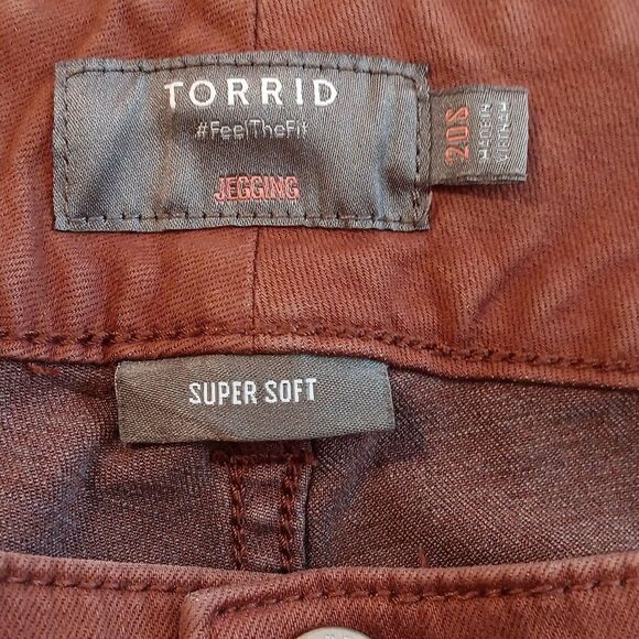 TORRID super Soft Jegging in Cognac - Picture 8 of 14